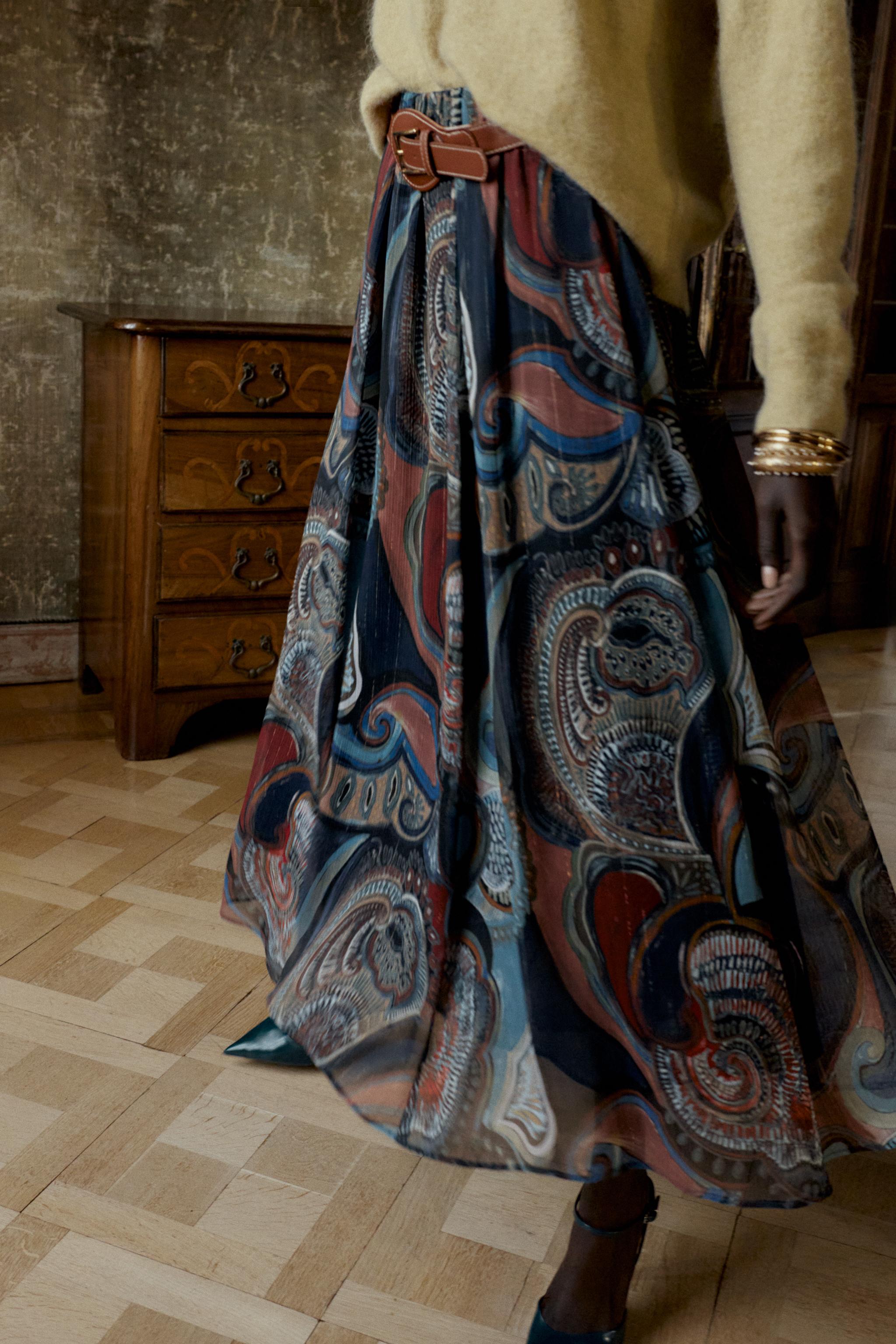 METALLIC THREAD PRINTED MIDI SKIRT WITH BELT